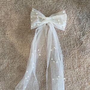 Sheer White Pearl Hair Bow Clip | Bridal Veil Bow